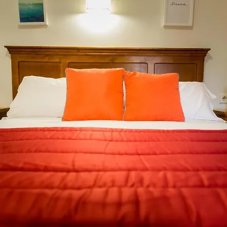 3 Dormitorios Con Balcon Junto Calle Larios Apartment Malaga
